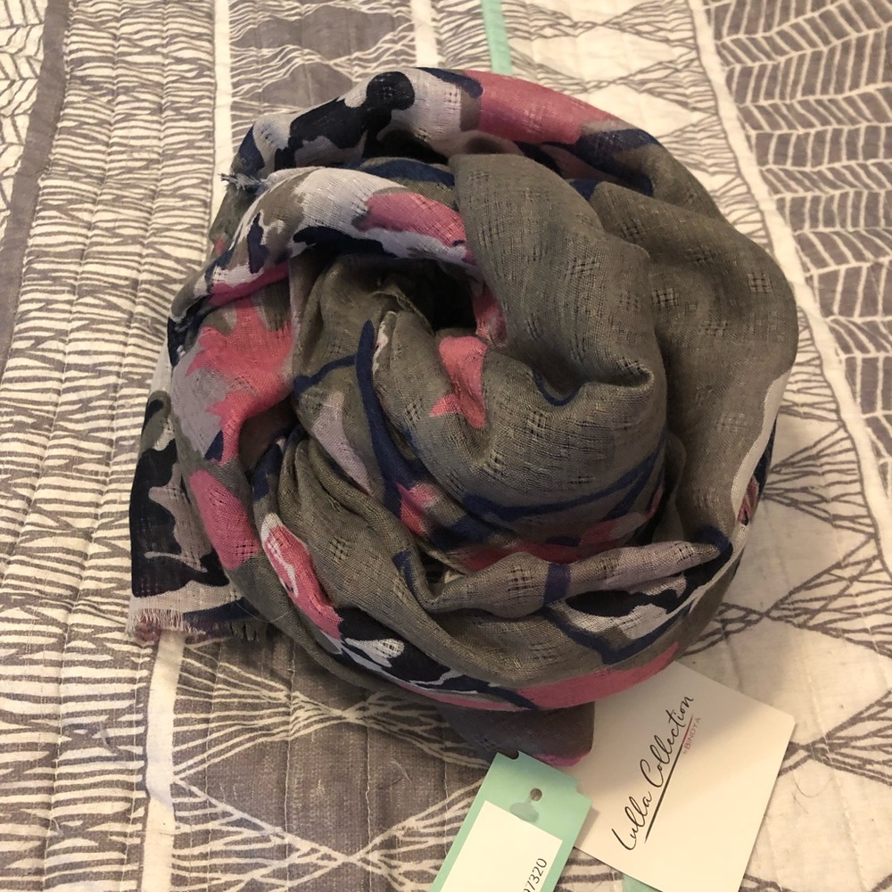 Floral scarf new with tags